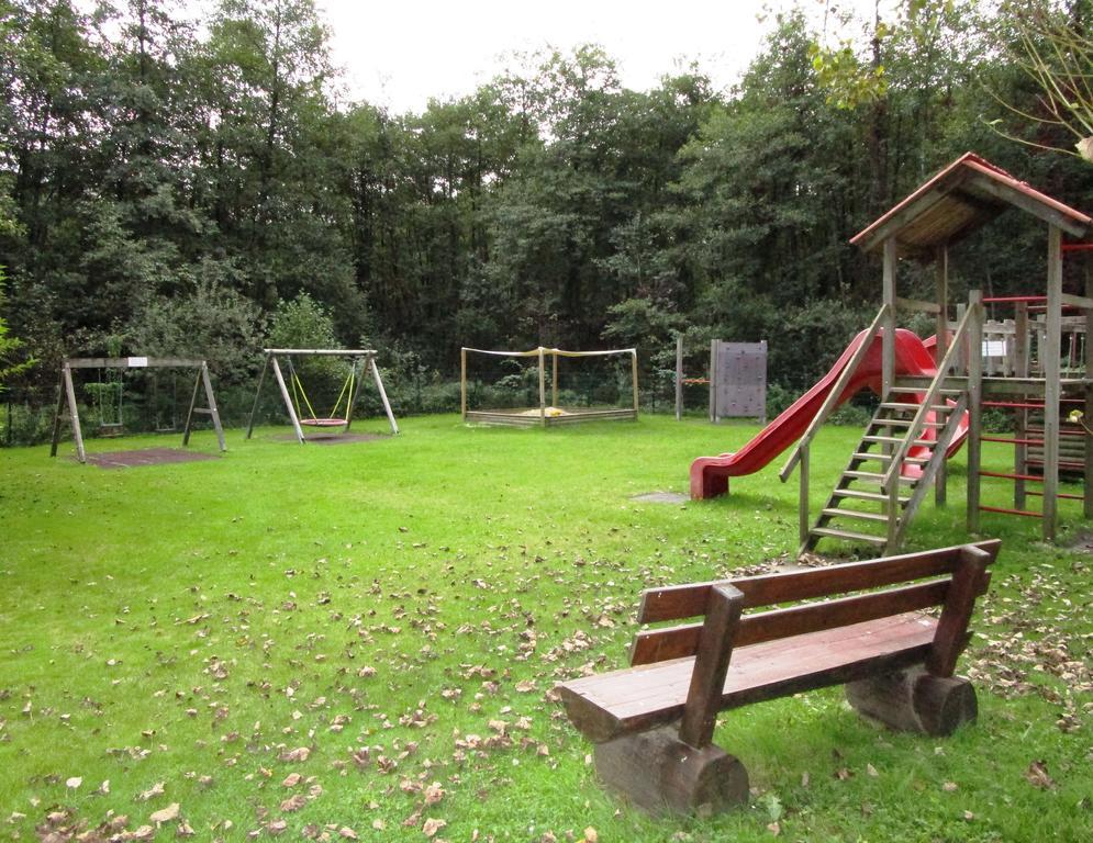 Kaspar Haus Kmb Seeblick Appartement Am Ossiacher See Mit Direktem Seezugang, Hallenbad Bodensdorf Buitenkant foto
